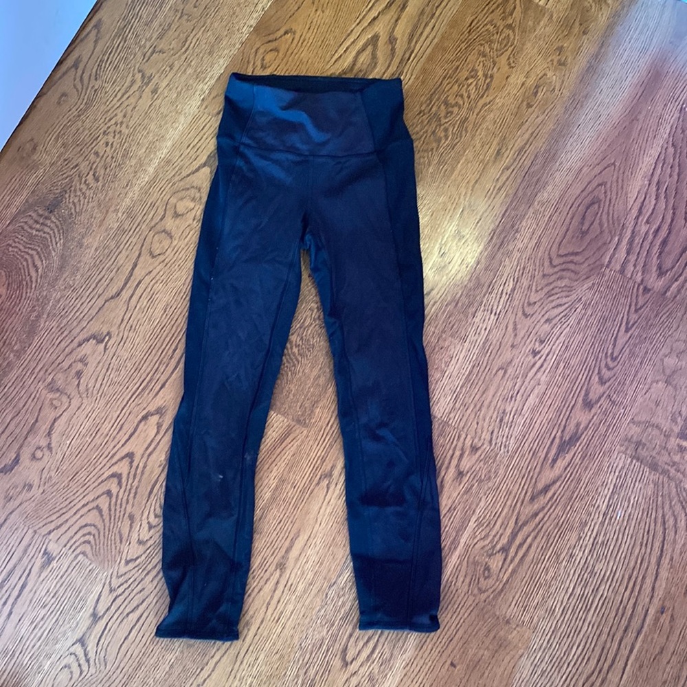 Lululemon black leggings with ribbing details - size 2